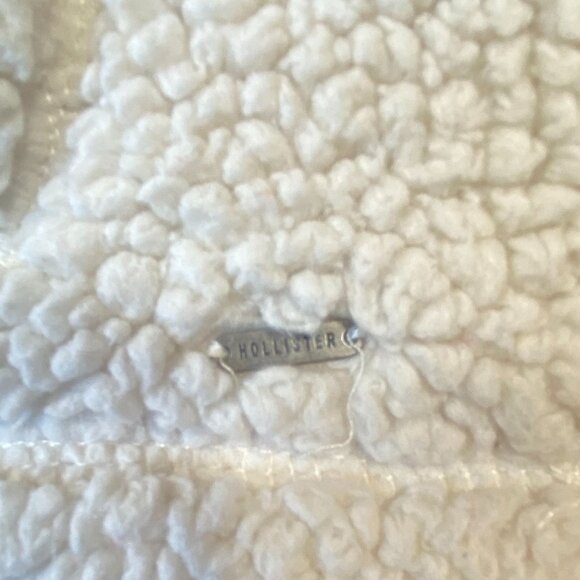 Hollister White Sherpa Fleece Pullover Sweater Kangaroo Pocket Womens size S - Picture 6 of 9
